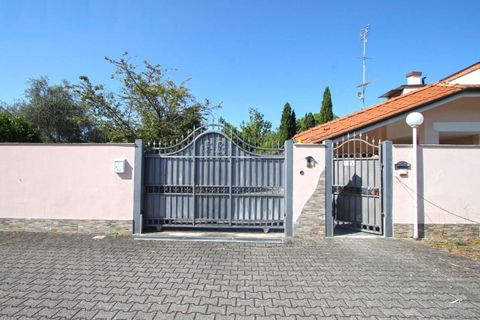 Villa i Carrara, Massa and Carrara, Carrara - € 740.000 | Ref: 010L-155806 - foto 3