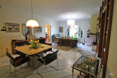 Villa i Carrara, Massa and Carrara, Carrara - € 740.000 | Ref: 010L-155806 - foto 13