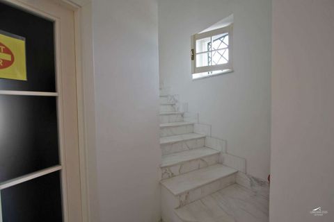 Villa i Carrara, Massa and Carrara, Carrara - € 740.000 | Ref: 010L-155806 - foto 22