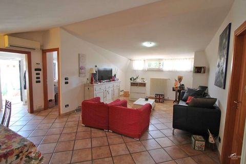 Villa i Carrara, Massa and Carrara, Carrara - € 740.000 | Ref: 010L-155806 - foto 24