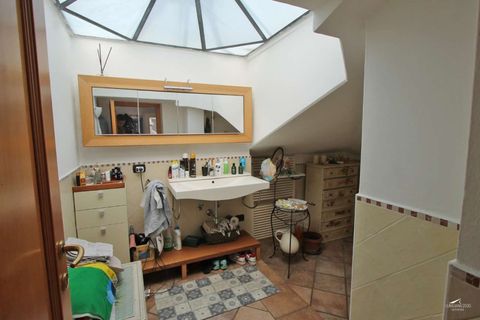 Villa i Carrara, Massa and Carrara, Carrara - € 740.000 | Ref: 010L-155806 - foto 32