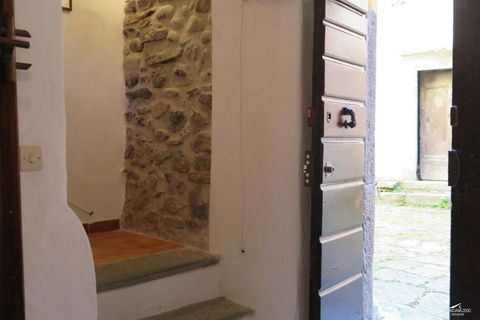 Villa i Bagnone, Massa and Carrara, Bagnone - € 149.000 | Ref: 1017-158256 - foto 2