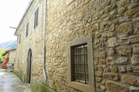 Villa a Comano, Massa and Carrara, Comano - € 120.000 | Ref: 431-159060 - foto 2