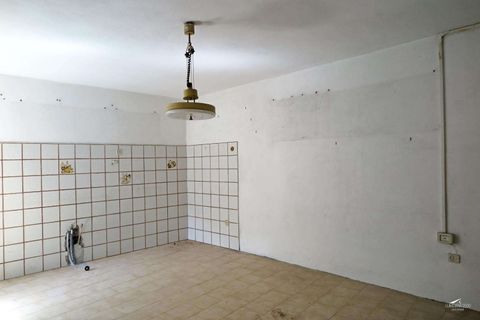 Villa a Comano, Massa and Carrara, Comano - € 120.000 | Ref: 431-159060 - foto 10