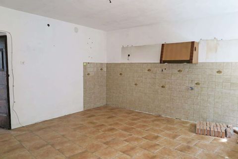 Villa a Comano, Massa and Carrara, Comano - € 120.000 | Ref: 431-159060 - foto 13