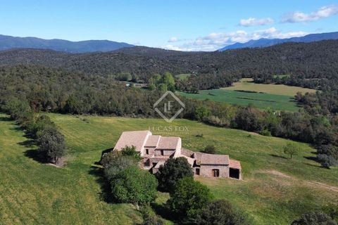 Landejendom i Darnius, Gerona, Darnius - € 900.000 | Ref: GIR42481 - foto 2