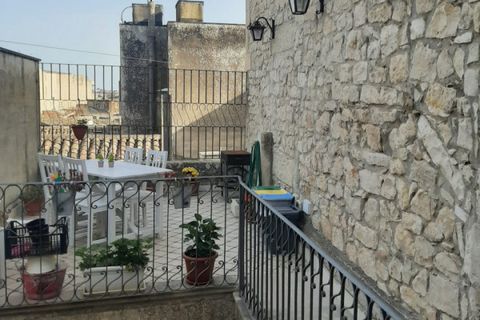 Villa i Modica, Ragusa, Modica - € 180.000 | Ref: L 2028 - foto 1