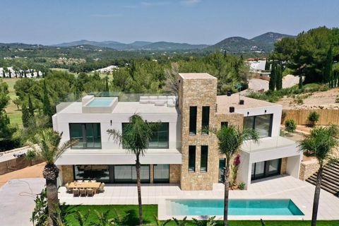 Villa i Santa Eulalia Del Rio, Ibiza - foto 1