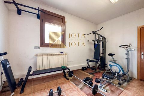 Villa i Girona, Gerona, Girona - € 545.000 | Ref: 00210 - foto 26