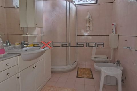 Moradia em banda em Loreo, Rovigo, Loreo - € 88.000 | Ref: LO011V-R - foto 6