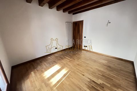 Lejlighed i Schio, Vicenza, Schio - € 75.000 | Ref: IB151 - foto 1