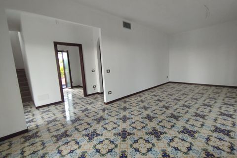 Villa i Belvedere Marittimo, Cosenza, Belvedere Marittimo - € 320.000 | Ref: Ikebana Bifamil - foto 9