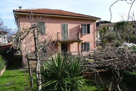 Villa a Ameglia, La Spezia, Ameglia - € 380.000 | Ref: 1313 - foto 2