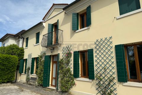 Villa a Mirano, Venice, Mirano - € 690.000 | Ref: MIV1626 - foto 3