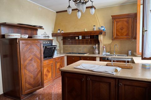 Villa a Mirano, Venice, Mirano - € 690.000 | Ref: MIV1626 - foto 7