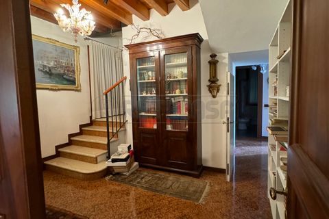Villa a Mirano, Venice, Mirano - € 690.000 | Ref: MIV1626 - foto 16