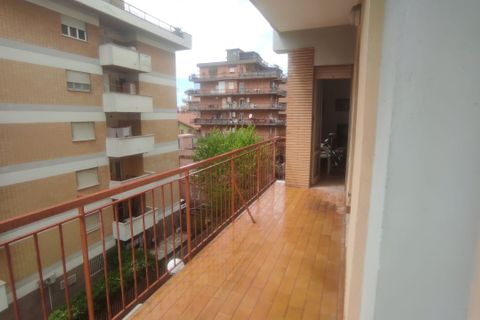 Leilighet i Ladispoli, Rome, Ladispoli - € 130 000 | Ref: LADISPOLI - foto 11
