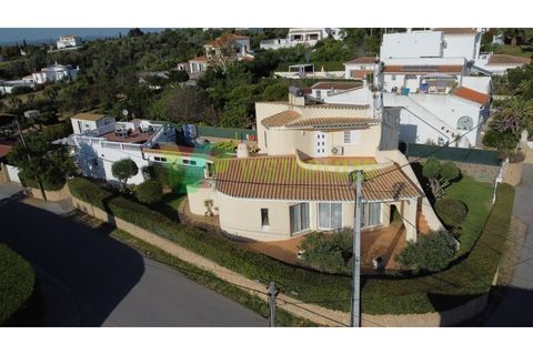 Villa i Carvoeiro, Faro, Carvoeiro - € 1.250.000 | Ref: VIV-6470 - foto 11
