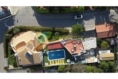 Villa i Carvoeiro, Faro, Carvoeiro - € 1.250.000 | Ref: VIV-6470 - foto 7