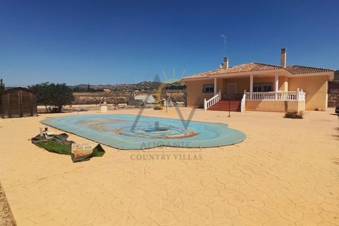 Villa i Elche, Alicante, Elche - € 392.500 | Ref: DNV0489 - foto 2