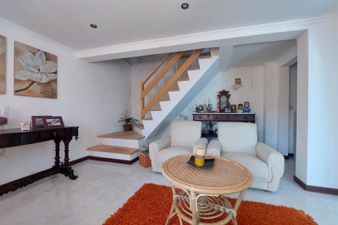 Byhus i Horta, Faial, Horta - € 220.000 | Ref: 374230127 - foto 5