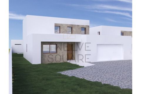 Villa i Batalha, Leiria, Batalha - € 430.000 | Ref: 010/24 - foto 1
