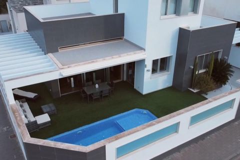 Villa a Mil Palmeras, Alicante, Mil Palmeras - € 590.000 | Ref: mp0004 - foto 4