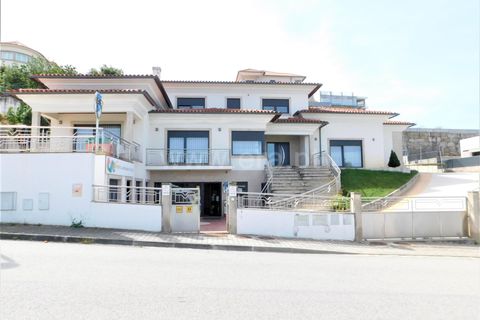 Villa i Seia, Guarda, Seia - € 990.000 | Ref: 382220295 - foto 1