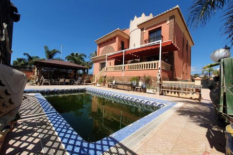 Villa i Motril, Granada, Motril - € 1.000.000 | Ref: L705 - foto 1
