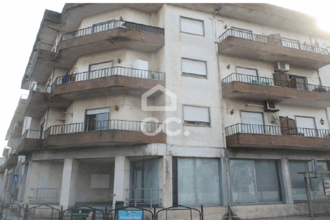 Erhvervsejendom i Abrantes, Santarem, Abrantes - € 228.000 | Ref: 235/N/01537 - foto 1