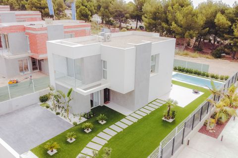 Villa i Finestrat, Alicante, Finestrat - € 840.000 | Ref: NO5246 - foto 2