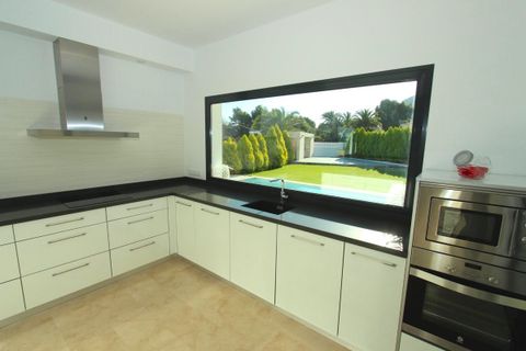 Villa i Denia, Alicante, Denia - € 1.150.000 | Ref: L00303 - foto 13