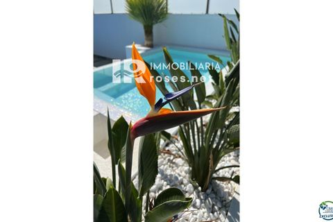 Villa i Empuriabrava, Gerona, Empuriabrava - € 1.099.000 | Ref: 2925 - foto 15
