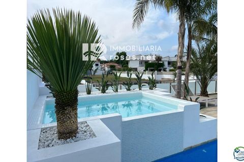 Villa i Empuriabrava, Gerona, Empuriabrava - € 1.099.000 | Ref: 2925 - foto 19