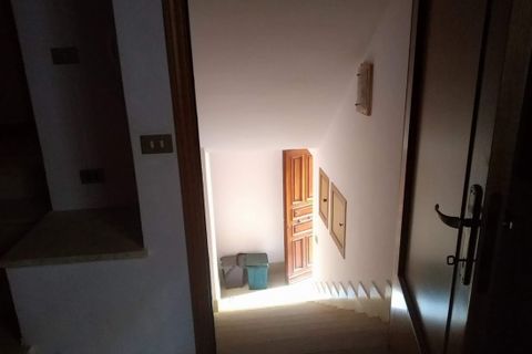 Villa en Jesi, Ancona, Jesi - € 91.000 | Ref: J2430 - photo 9