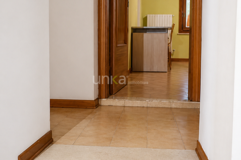 Villa i Jesi, Ancona, Jesi - € 85.000 | Ref: J2430 - foto 3