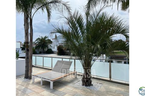 Villa i Empuriabrava, Gerona, Empuriabrava - € 1.099.000 | Ref: 3246 - foto 13