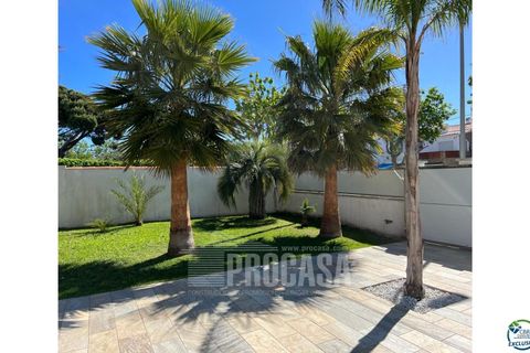 Villa i Empuriabrava, Gerona, Empuriabrava - € 1.099.000 | Ref: 3246 - foto 23