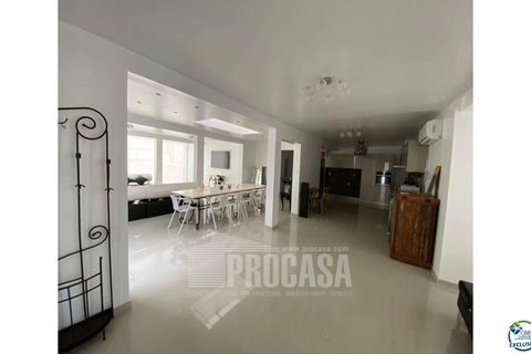 Villa i Empuriabrava, Gerona, Empuriabrava - € 1.099.000 | Ref: 3246 - foto 33