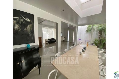 Villa i Empuriabrava, Gerona, Empuriabrava - € 1.099.000 | Ref: 3246 - foto 34