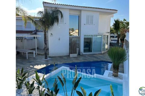 Villa i Empuriabrava, Gerona, Empuriabrava - € 1.099.000 | Ref: 3246 - foto 36