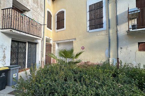 Villa i Montblanc, Herault, Montblanc - € 144.000 | Ref: 345771481 - foto 1