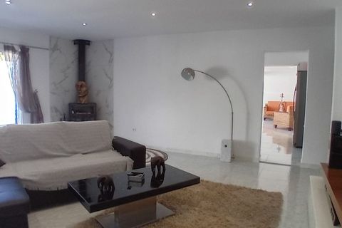 Villa i La Nucia, Alicante, La Nucia - € 495.000 | Ref: LUX0032 - foto 11