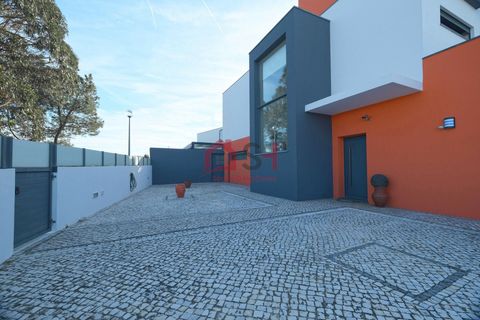 Byhus i Torres Vedras, Lisbon, Torres Vedras - € 1.000.000 | Ref: SH105 - foto 7