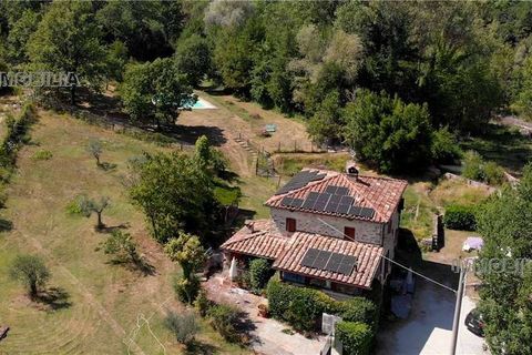 Landejendom i Caprese Michelangelo, Arezzo, Caprese Michelangelo - € 420.000 | Ref: 549 - foto 2