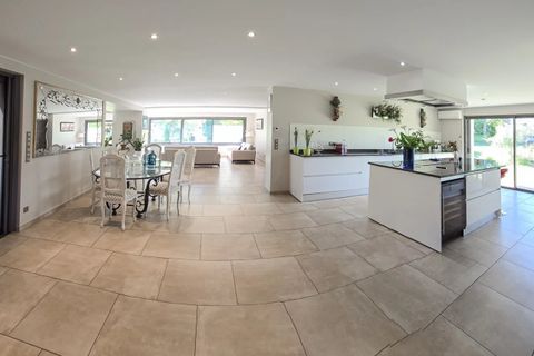 Villa i Roquebrune-sur-Argens, Var, Roquebrune-sur-Argens - € 1.650.000 | Ref: HH-15388000 - foto 12