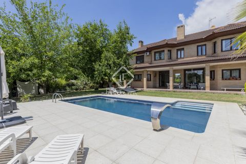 Villa em Boadilla Del Monte, Madrid, Boadilla Del Monte - € 2.000.000 | Ref: POZ43139 - foto 4