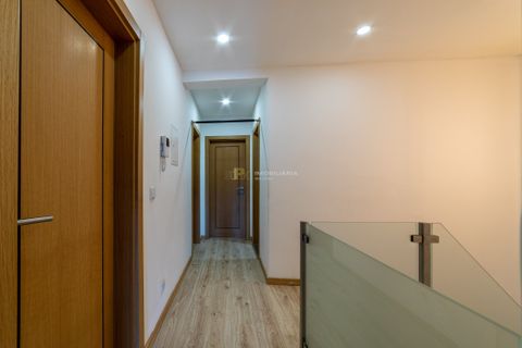 Villa a Alges, Lisbon, Alges - € 1.600.000 | Ref: MOR/0865 - foto 24