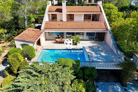 Villa i Saint-Raphaël, Var, Saint-Raphaël - € 1.250.000 | Ref: 84630699 - foto 1