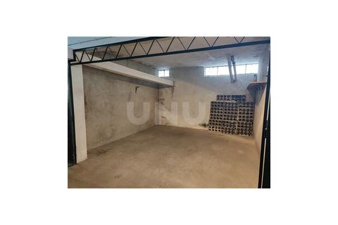 Garage i Viseu, Viseu, Viseu - € 15.000 | Ref: UNU.I.1097.15002 - foto 1